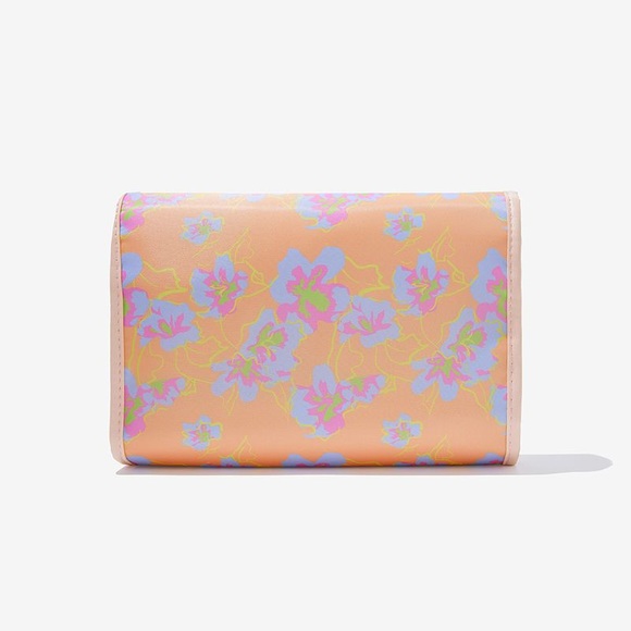 NWT Nine West Hanging Travel Organizer - Picture 2 of 6